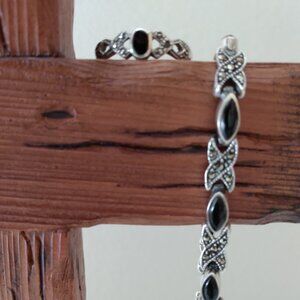 Black onyx ring & bracelet set .
